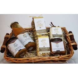 CESTA DI LEGUMI E TIPICI DI SICILIA